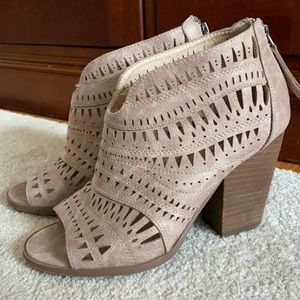 Not Rated detailed heels